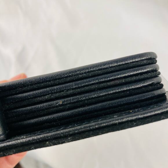 Johnnie Walker Scotch Whiskey Black Leather Coasters Set of 4 in Holder - Picture 4 of 5